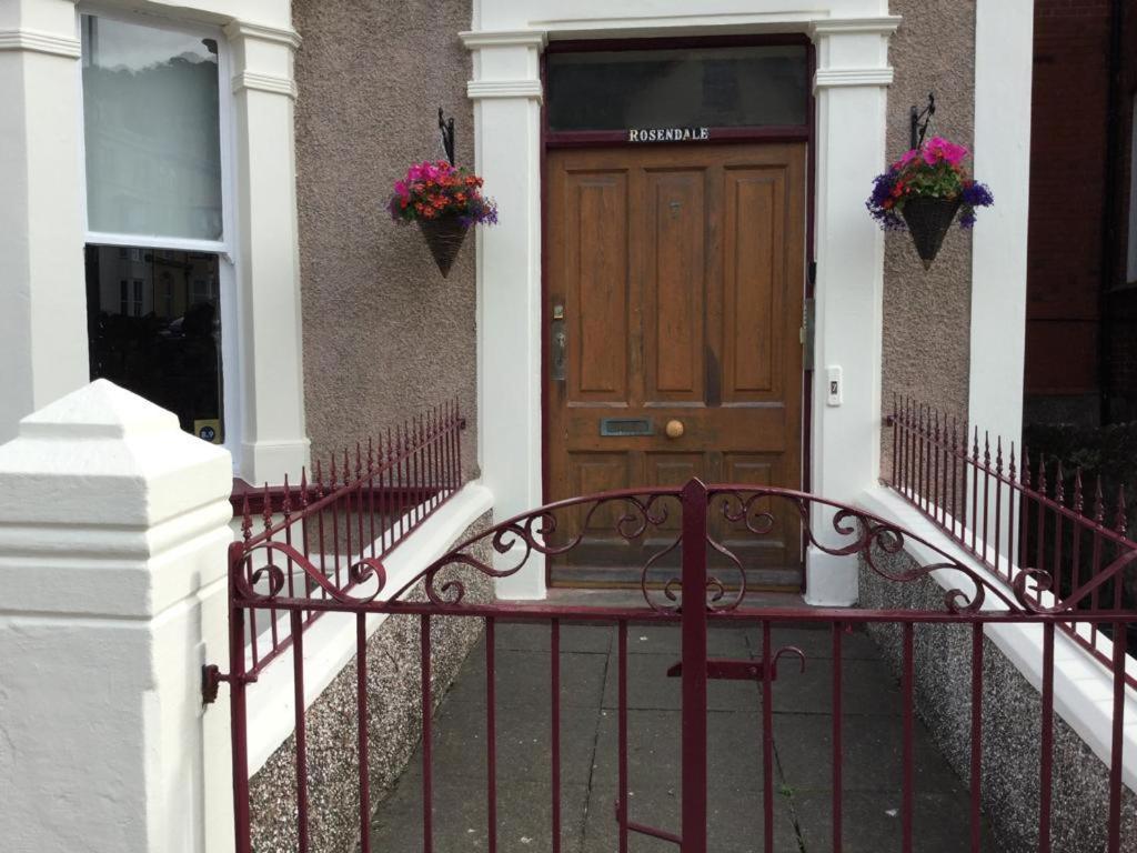 Garden Flat 1 Bed & Breakfast Llandudno Exterior photo